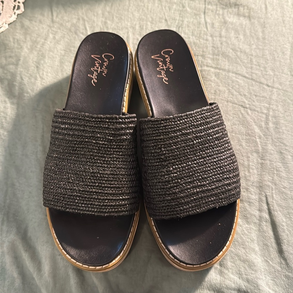 Crown Vintage Black Woven Slide Wedge Sandal with Tan Platform Size 8